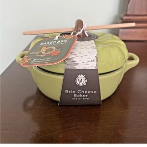 Ceramic Baked Brie Cheese Set NEW
